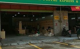 柳州邮政速递物流电话是多少？