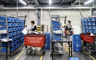 顺丰快递杭州分拔中心