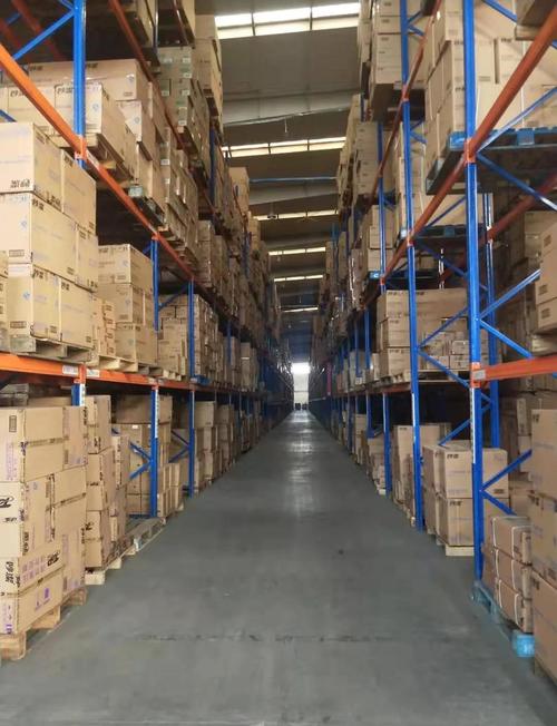 圆通西山库房乌鲁木齐现状如何？-第3张图片-陕西物流货运