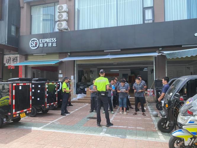 新加披DHL顺丰哪家快递更划算？-第1张图片-陕西物流货运