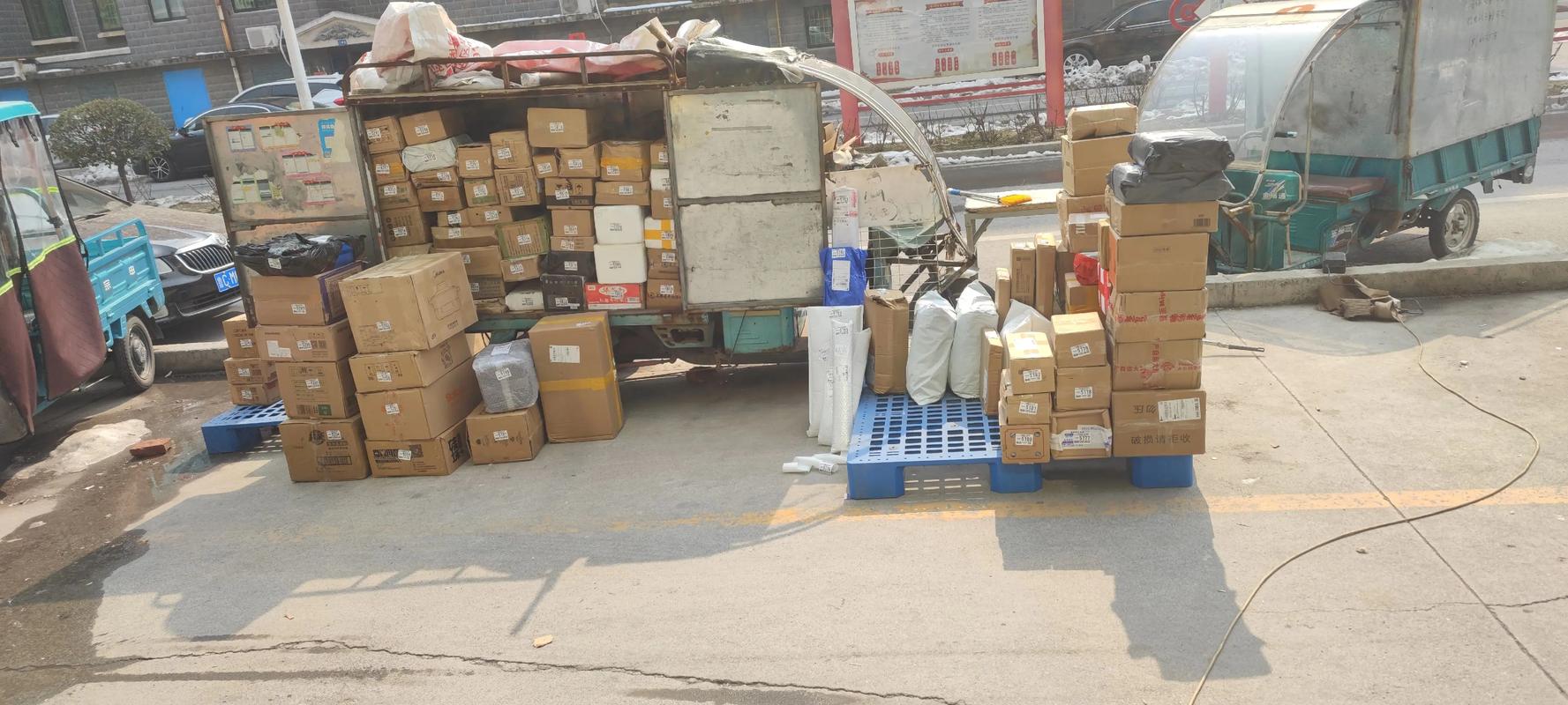 中通圆通服务哪家更优?-第1张图片-陕西物流货运 中通圆通服务哪家更优?-第1张图片-陕西物流货运