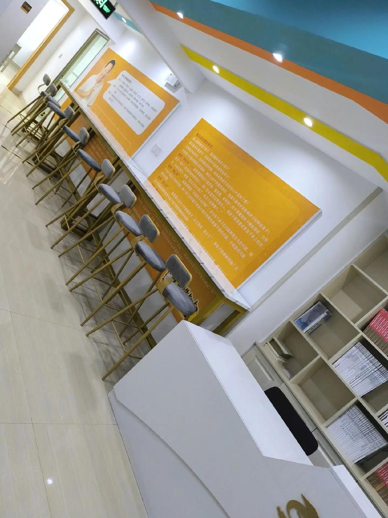 深圳市邮政局培训中心有何特色或作用？-第3张图片-陕西物流货运