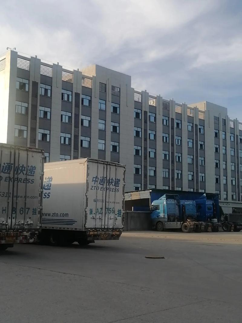 昆明中通快递世博园怎么联系？-第1张图片-陕西物流货运